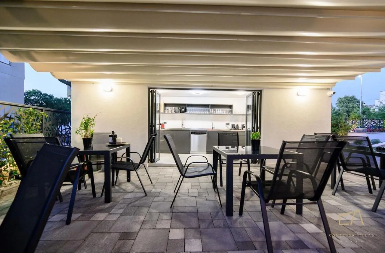 Luxury Apartments In Villa Curiera Malinska